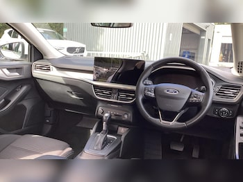 Used Ford Focus 2023 for sale - 76307565: Photo