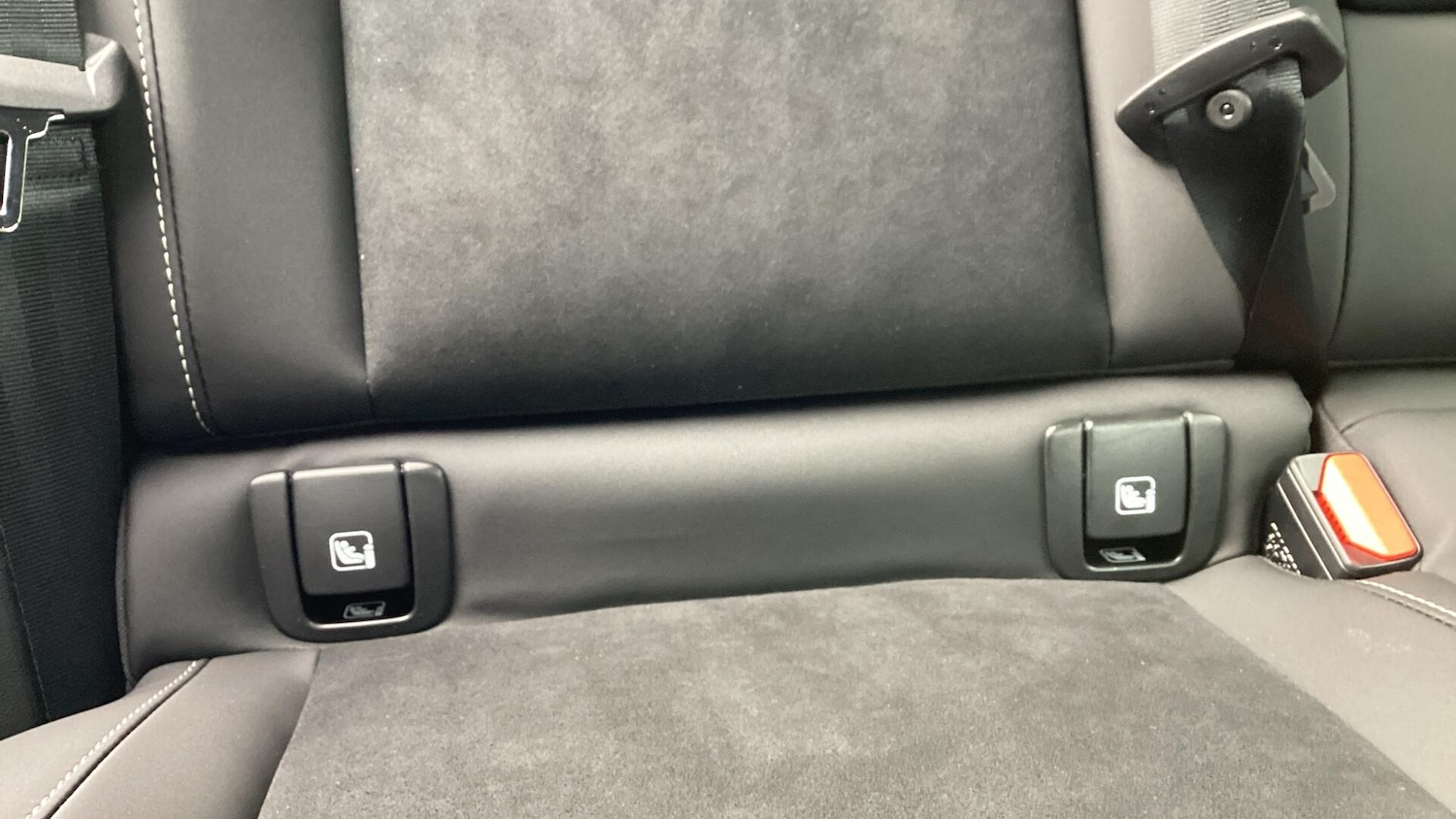 Used Volvo XC40 2025 for sale - 76072508: Photo 33
