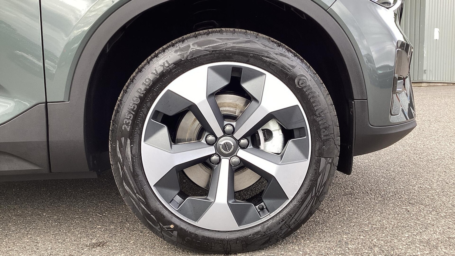 Used Volvo XC40 2025 for sale - 76072508: Photo 9