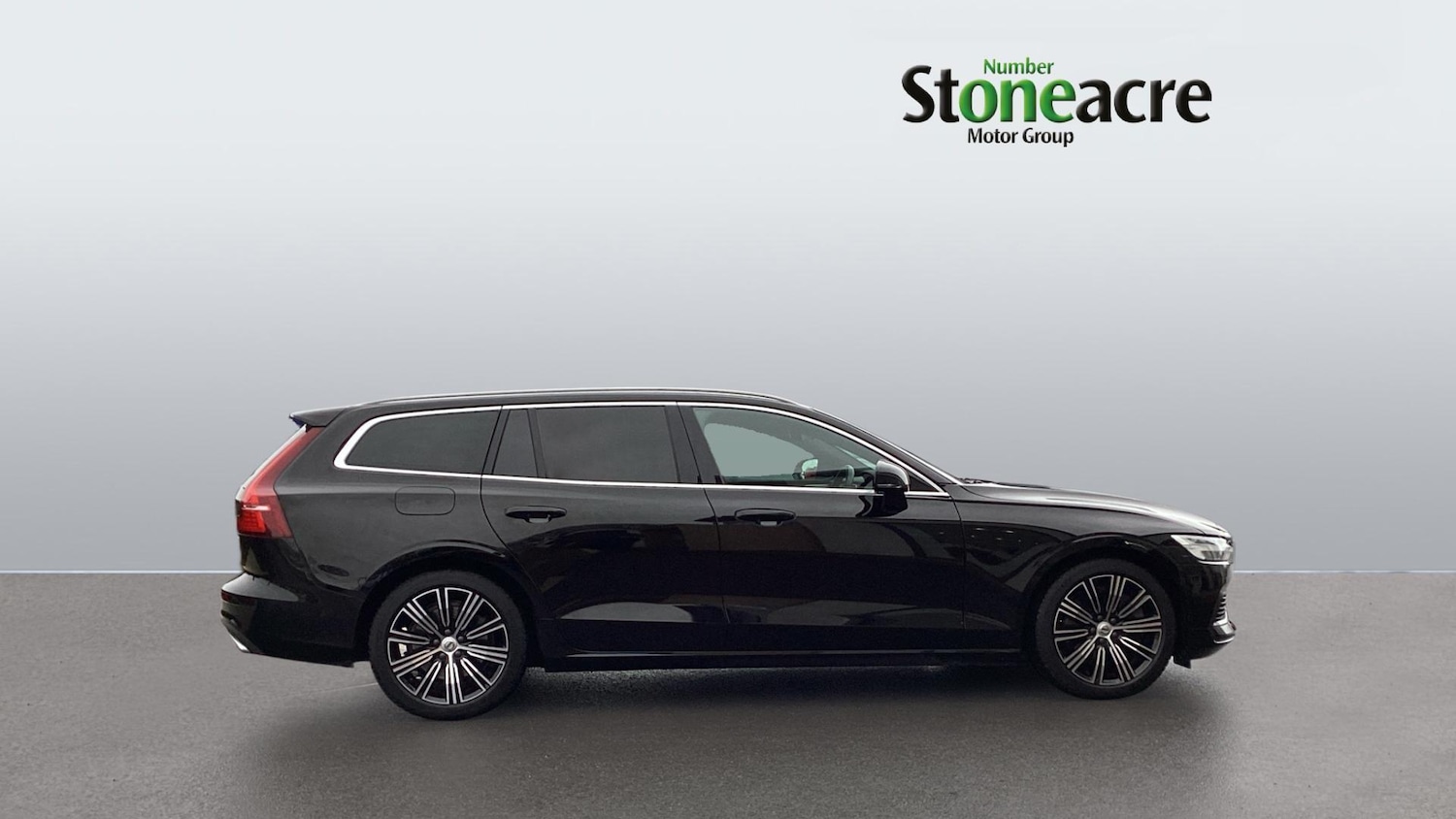 Used Volvo V60 2021 for sale - 77102055: Photo 3