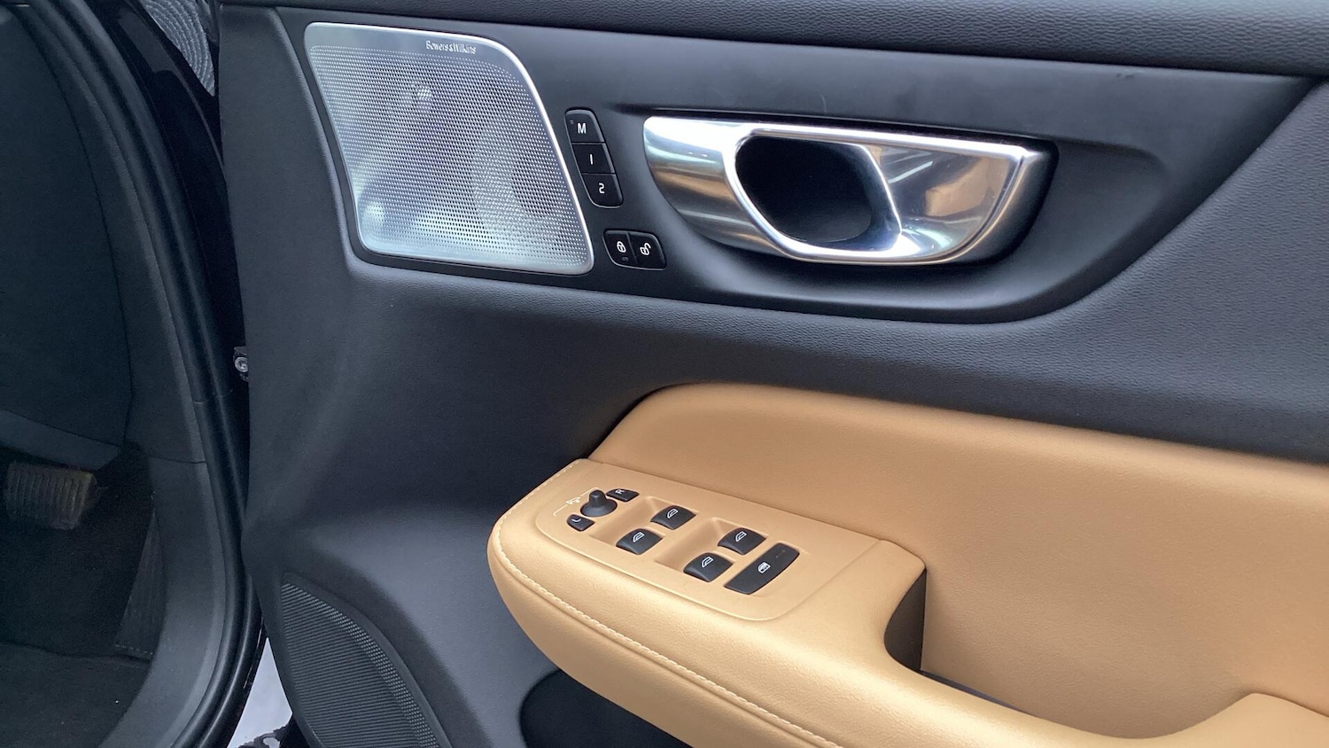 Used Volvo V60 2021 for sale - 77102055: Photo 32