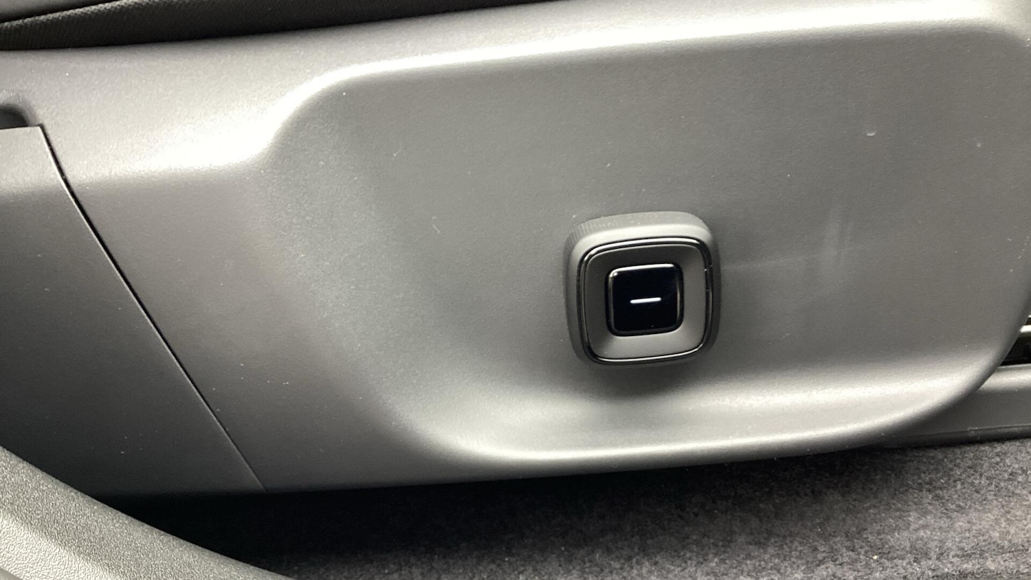 Used Volvo EX30 2025 for sale - 76094434: Photo 27