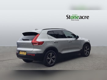 Used Volvo XC40 2023 for sale - 76295797: Photo 2