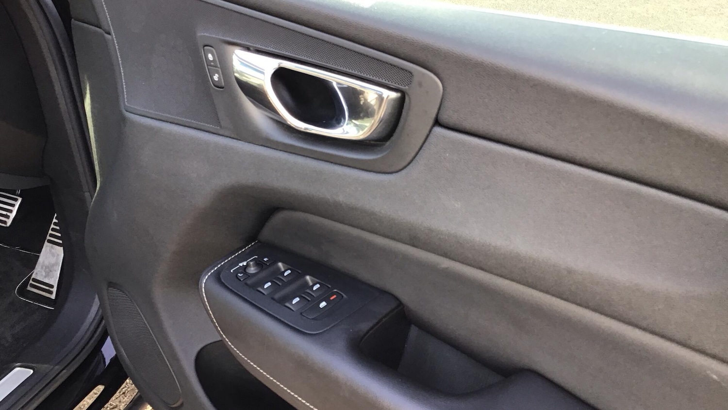 Used Volvo XC60 2019 for sale - 76608539: Photo 36