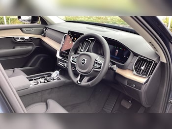 Used Volvo XC90 2026 for sale - 79388185: Photo