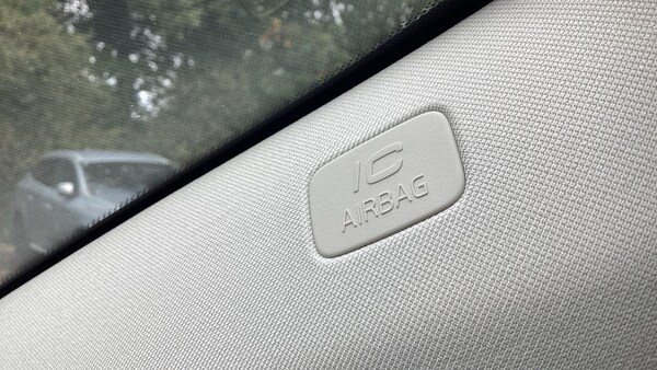 Used Volvo XC60 2023 for sale - 75782201: Photo 31