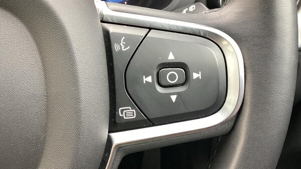 Used Volvo XC60 2023 for sale - 75782201: Photo 36