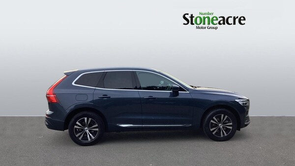 Used Volvo XC60 2023 for sale - 75782201: Photo 3