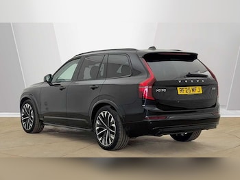 Used Volvo XC90 2025 for sale - 78988765: Photo