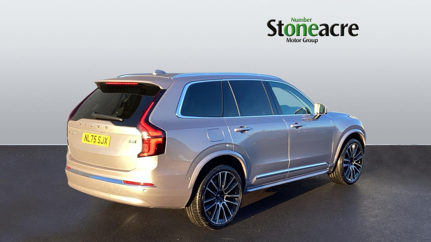Used Volvo XC90 for sale - 77230643: Photo 2