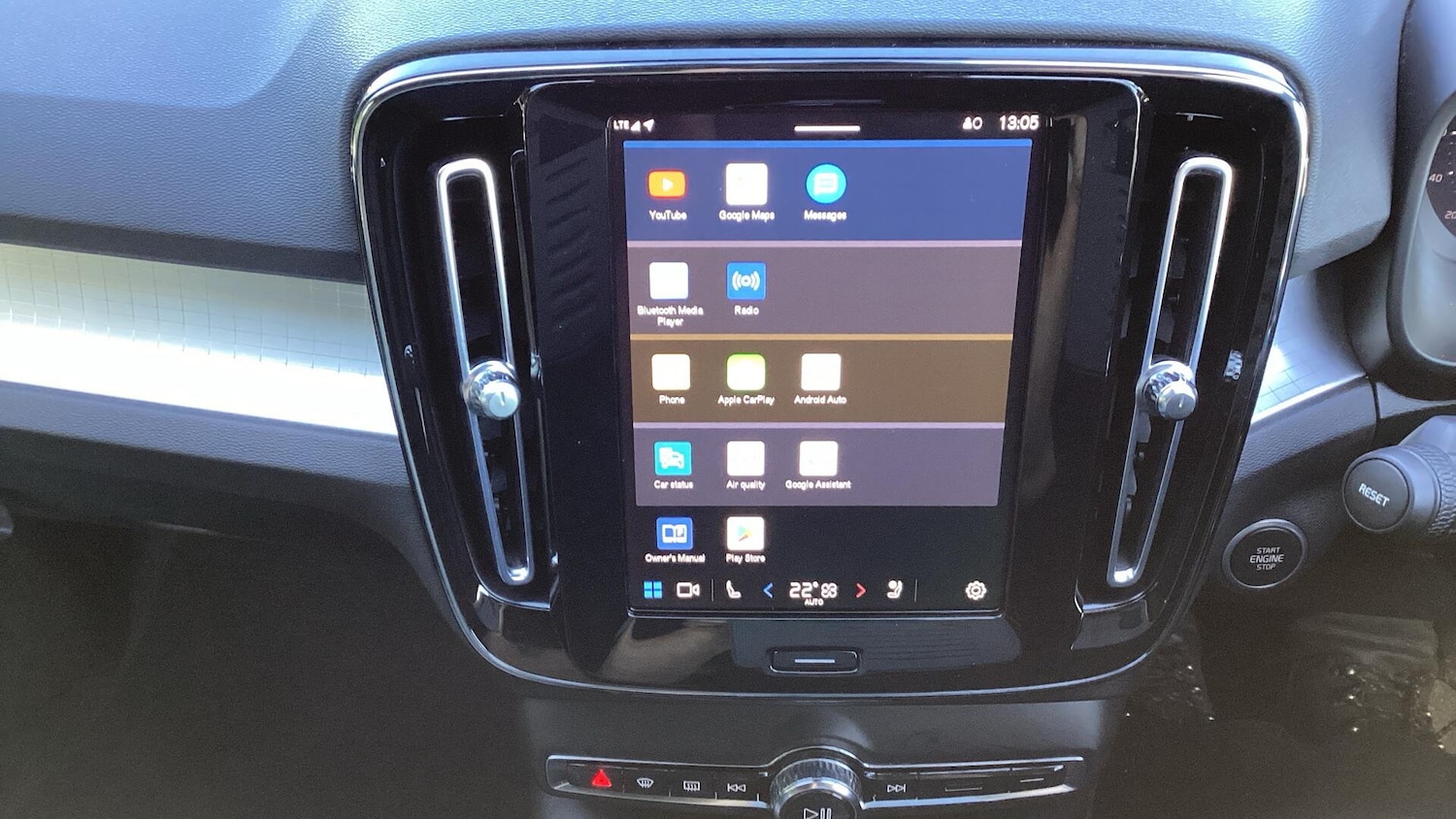 Used Volvo XC40 2023 for sale - 76551044: Photo 12