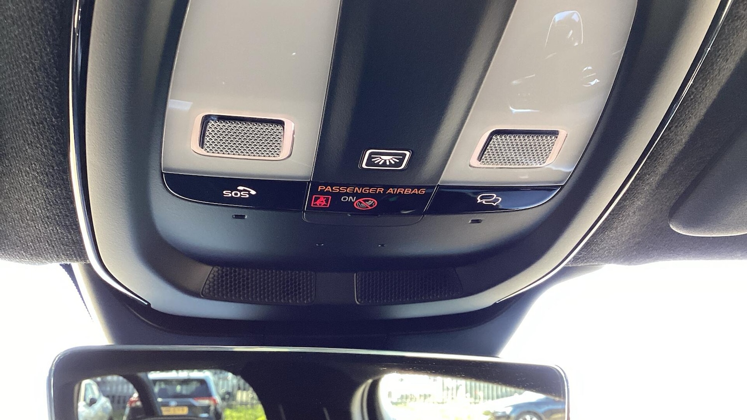 Used Volvo XC40 2023 for sale - 76551044: Photo 27