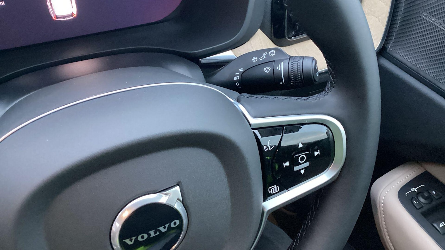 Used Volvo XC60 2026 for sale - 77612069: Photo 14
