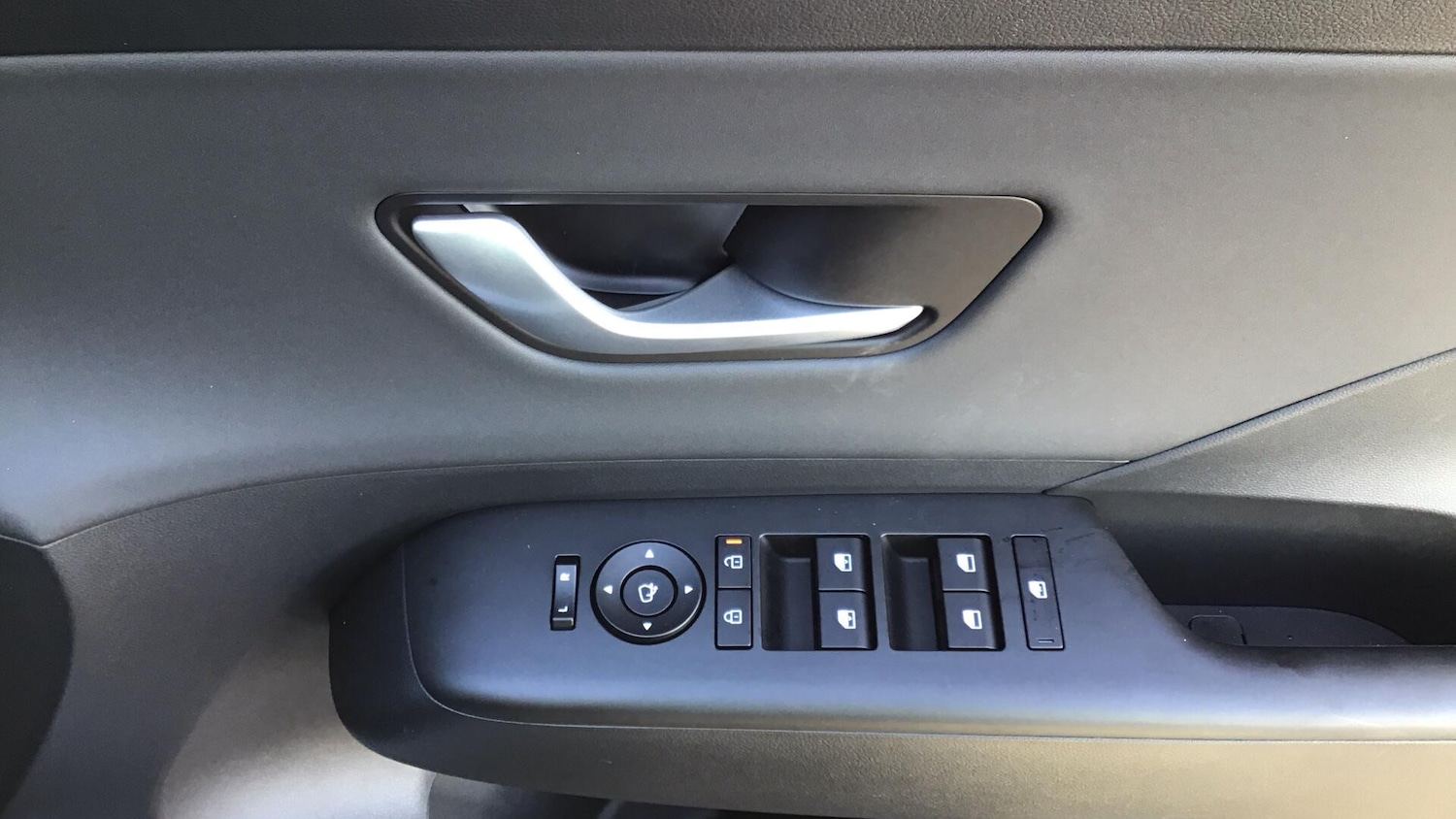 Used Hyundai KONA 2025 for sale - 76936734: Photo 30