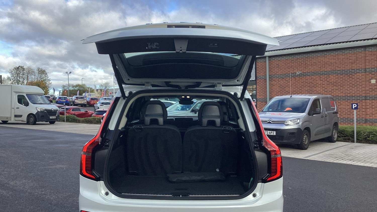 Used Volvo XC90 for sale - 76314543: Photo 13