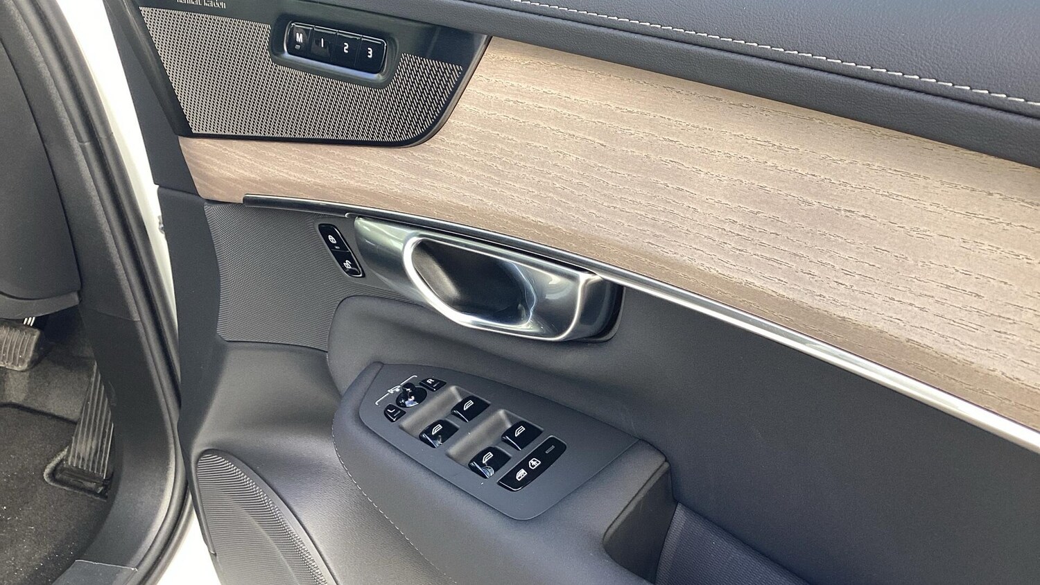 Used Volvo XC90 for sale - 76314543: Photo 35