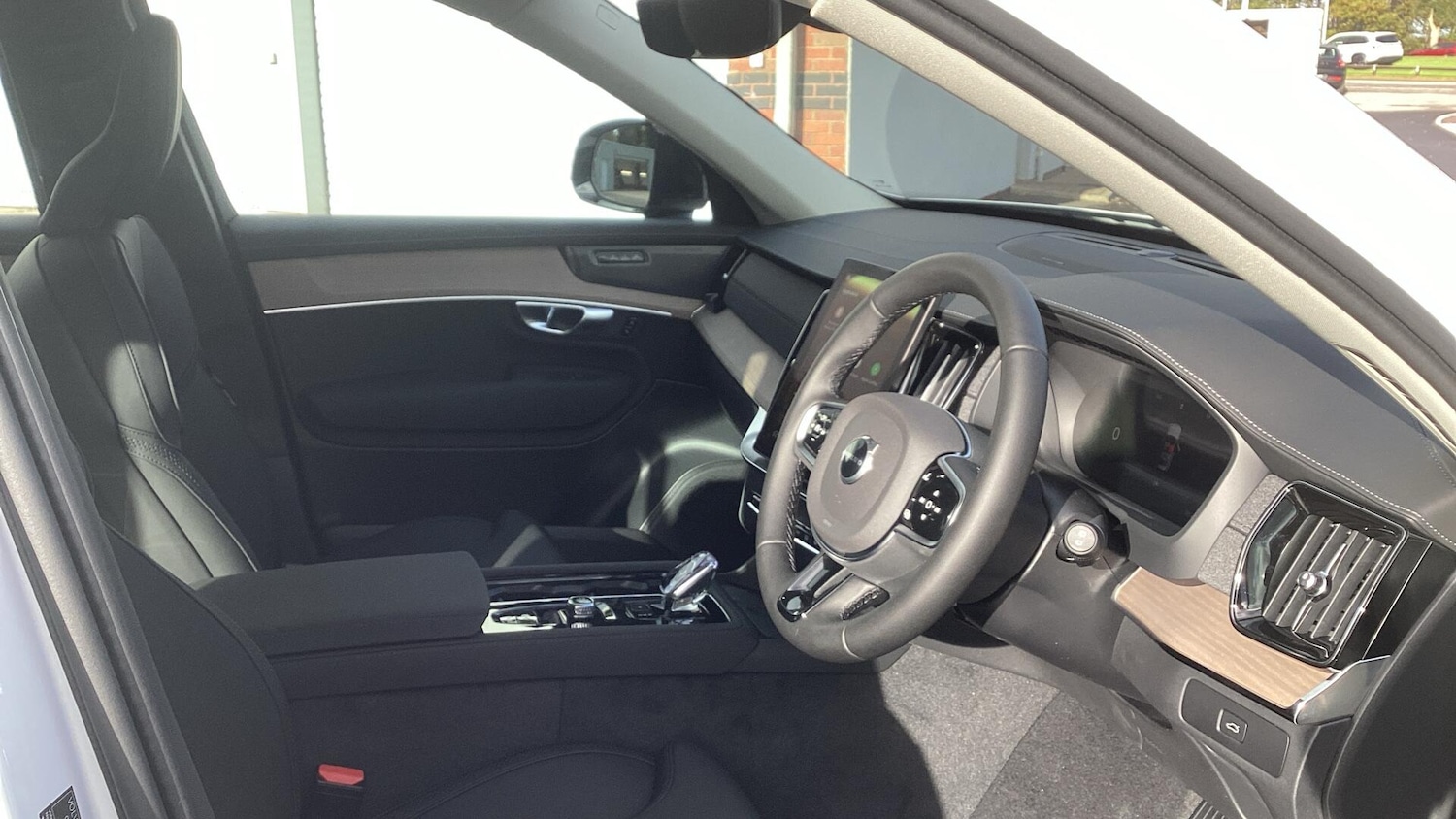 Used Volvo XC90 for sale - 76314543: Photo 4