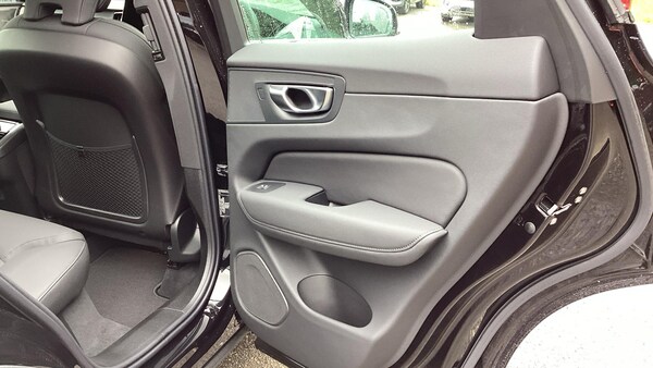 Used Volvo XC60 2025 for sale - 75153626: Photo 40