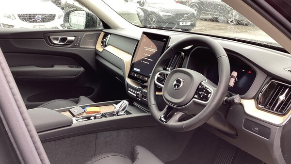 Used Volvo XC60 2025 for sale - 75153626: Photo 4