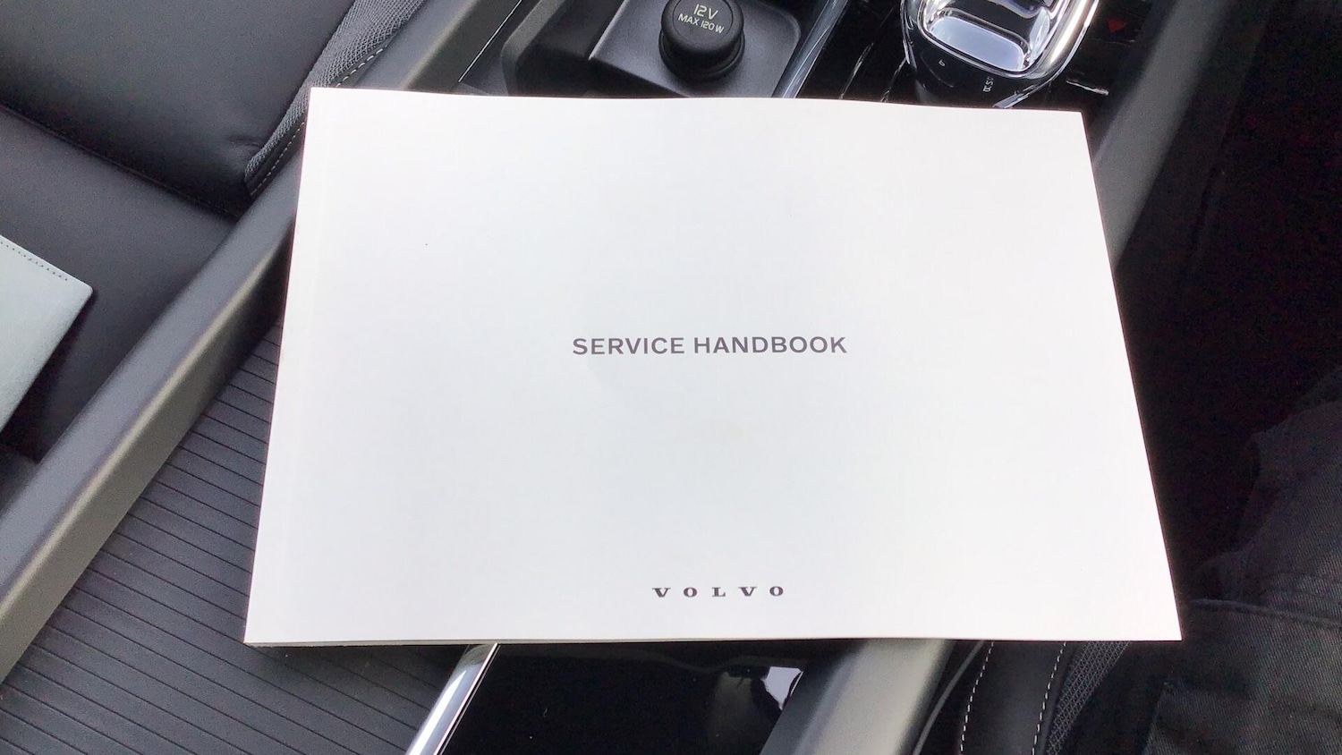 Used Volvo XC60 2025 for sale - 76832853: Photo 14