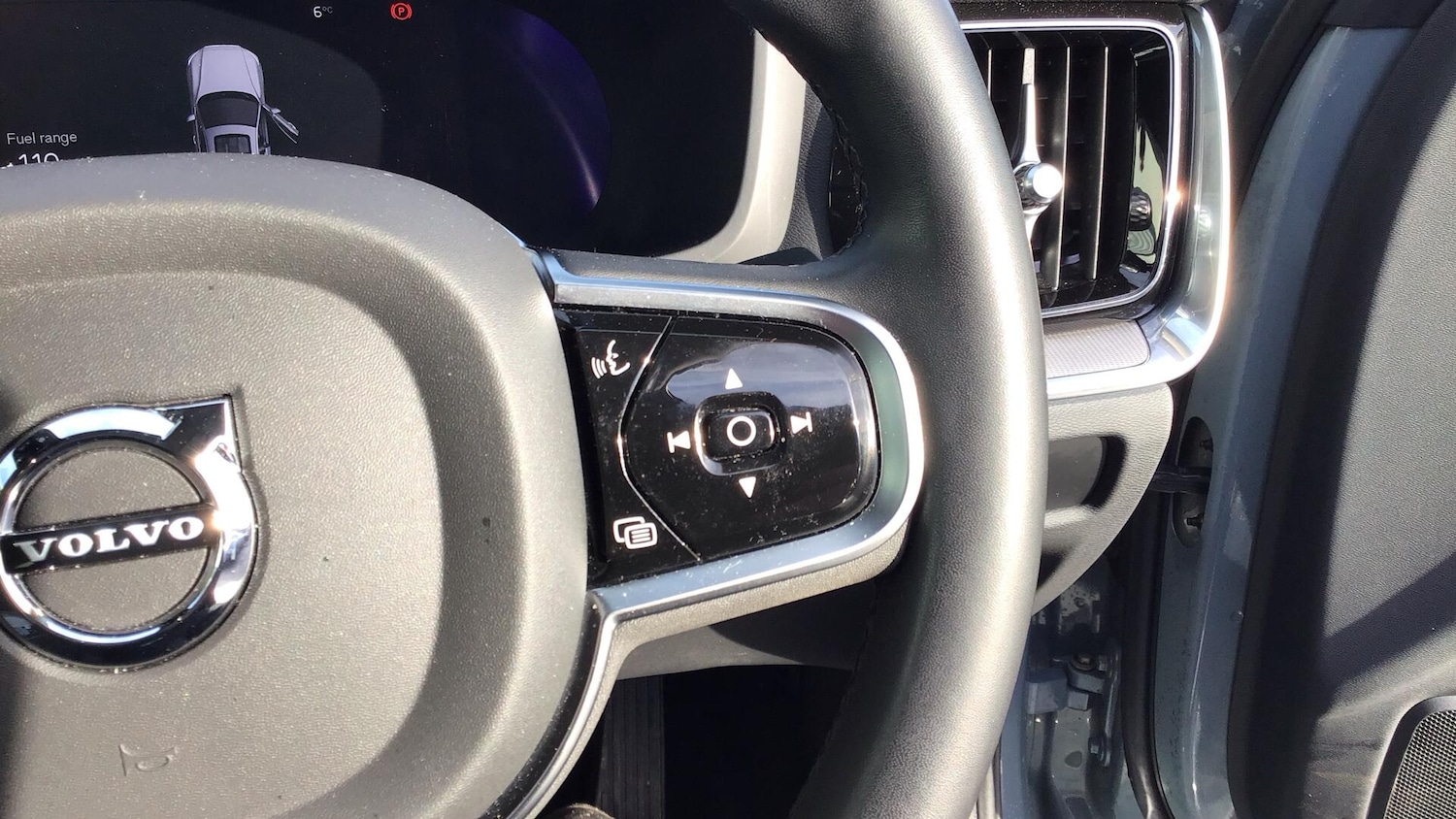 Used Volvo S60 2023 for sale - 76865807: Photo 22