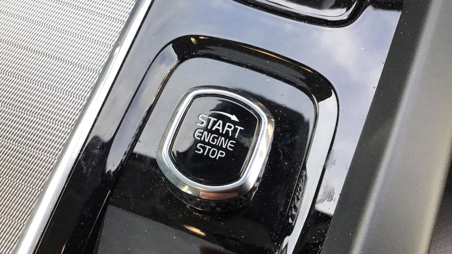 Used Volvo S60 2023 for sale - 76865807: Photo 27