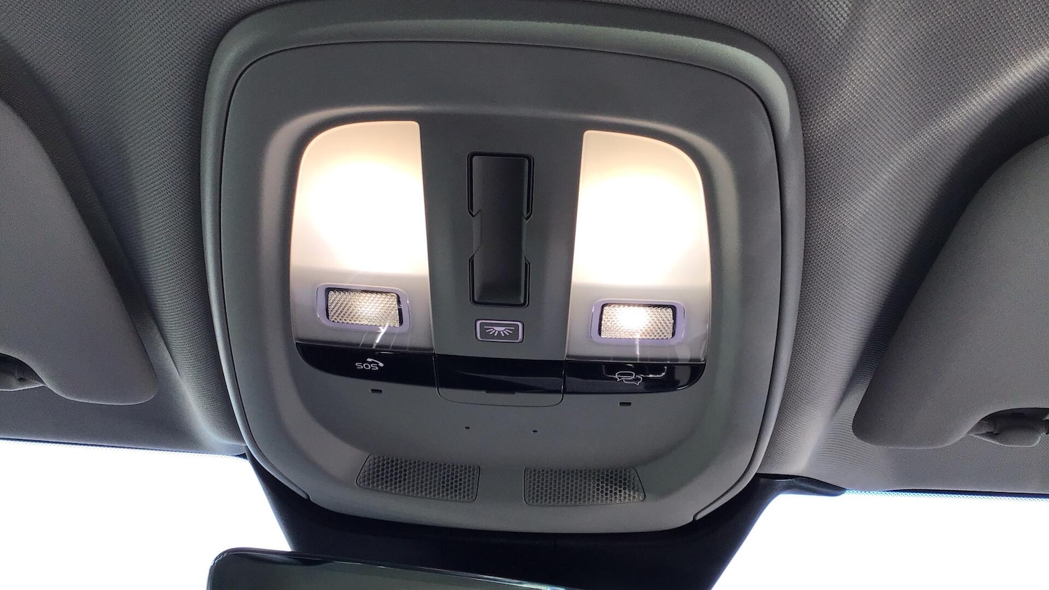 Used Volvo S60 2023 for sale - 76865807: Photo 28