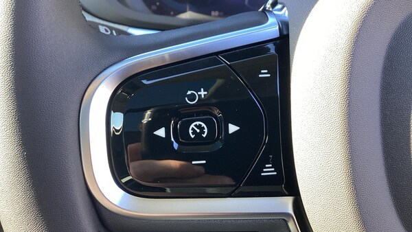 Used Volvo XC60 2025 for sale - 76228017: Photo 18