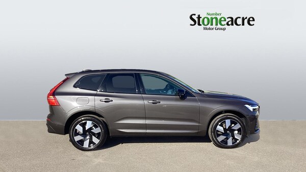 Used Volvo XC60 2025 for sale - 76228017: Photo 3