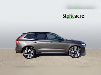 Used Volvo XC60 2025 for sale - 76228017: Photo 3