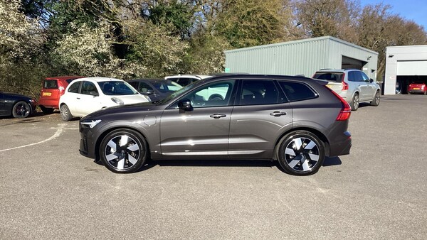 Used Volvo XC60 2025 for sale - 76228017: Photo 8