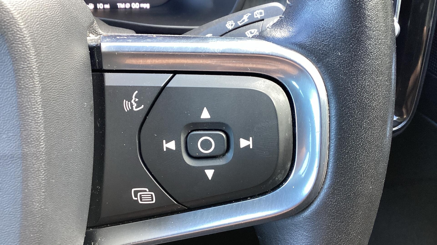 Used Volvo XC40 2019 for sale - 76485149: Photo 35