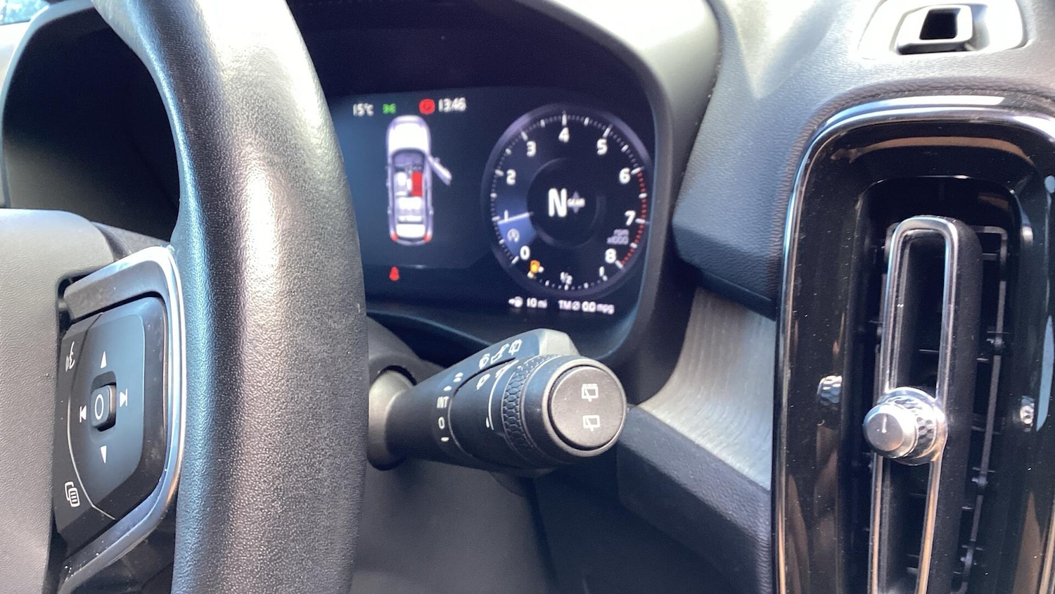 Used Volvo XC40 2019 for sale - 76485149: Photo 39