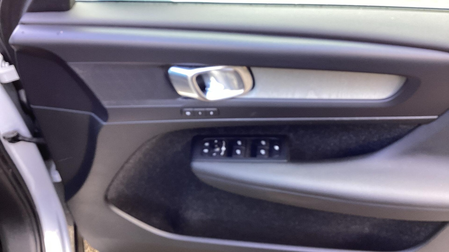 Used Volvo XC40 2019 for sale - 76485149: Photo 40