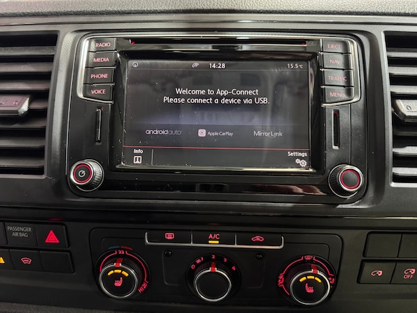 Used Volkswagen Transporter 2017 for sale - 76035660: Photo 21