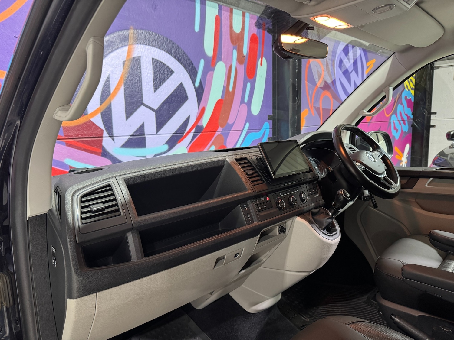 Used Volkswagen Transporter 2017 for sale - 77677257: Photo 41