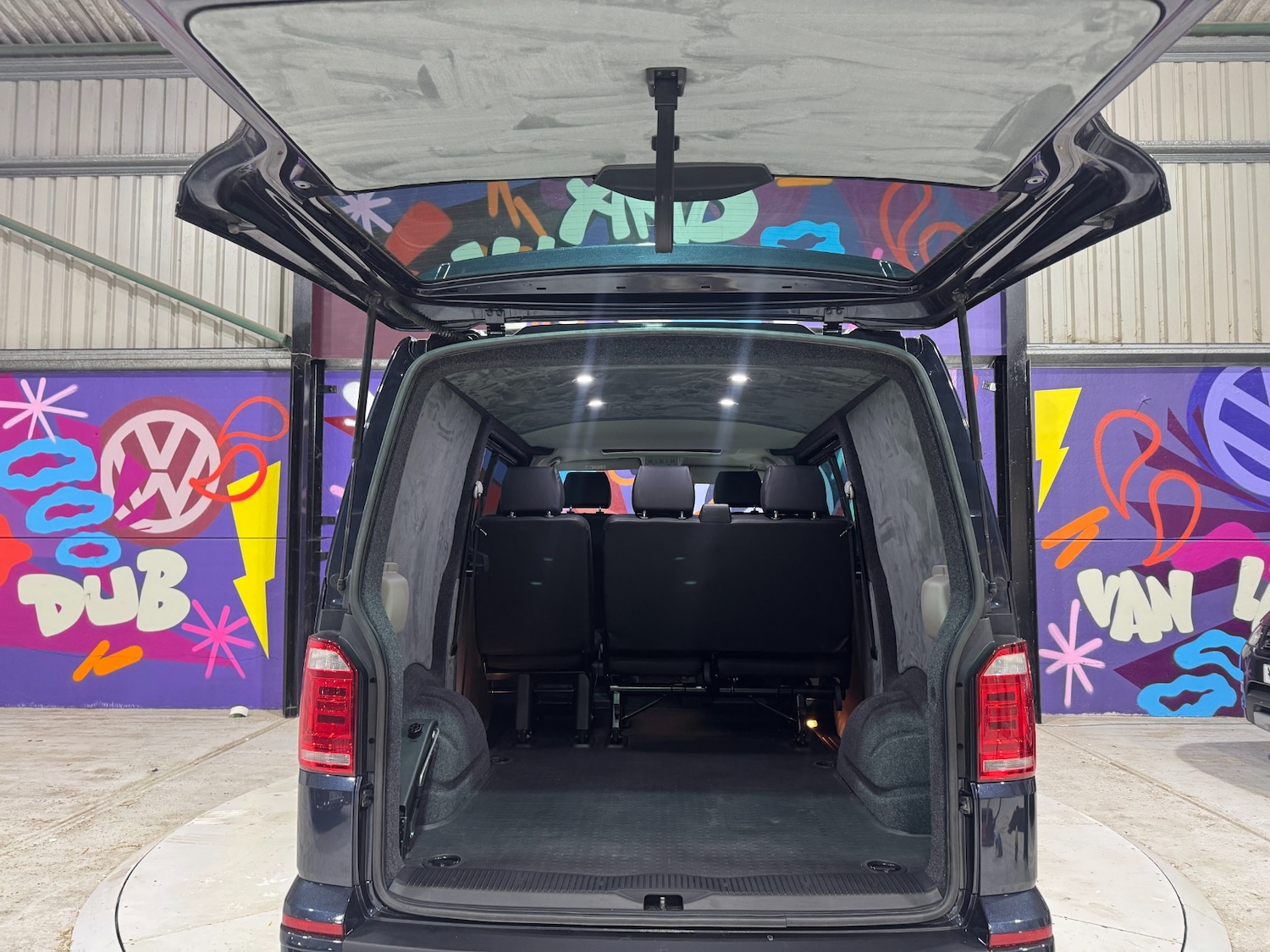 Used Volkswagen Transporter 2017 for sale - 77677257: Photo 61