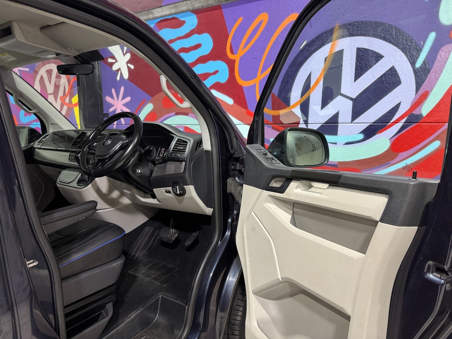 Used Volkswagen Transporter 2018 for sale - 76885258: Photo 12