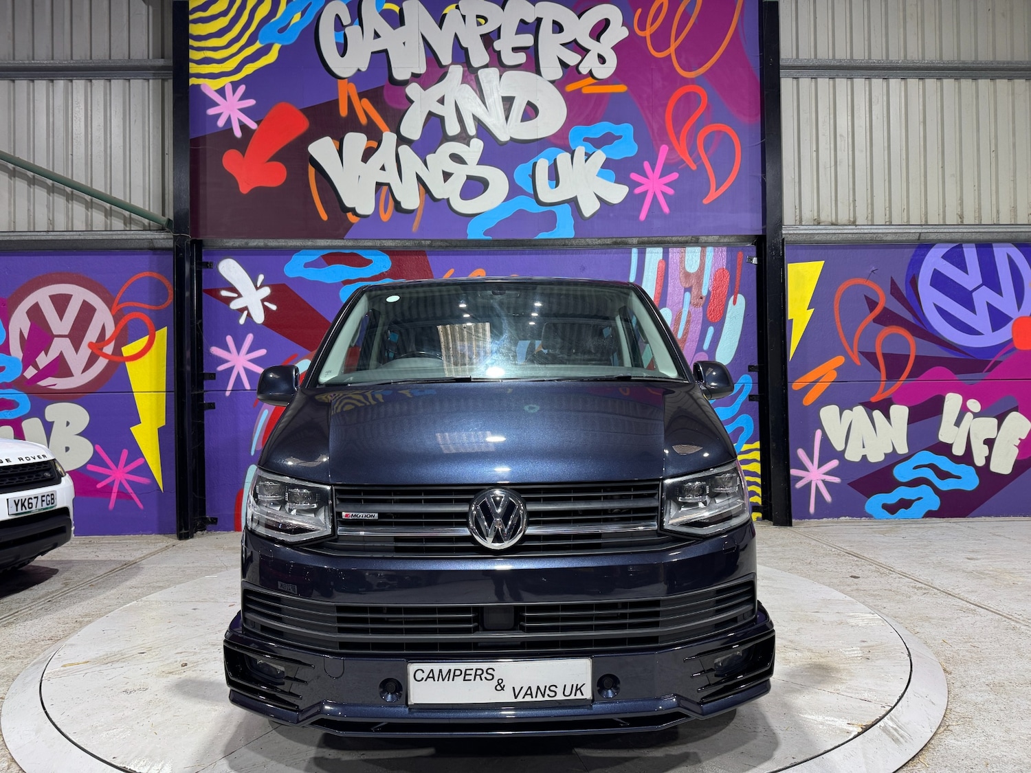 Used Volkswagen Transporter 2018 for sale - 76885258: Photo 3