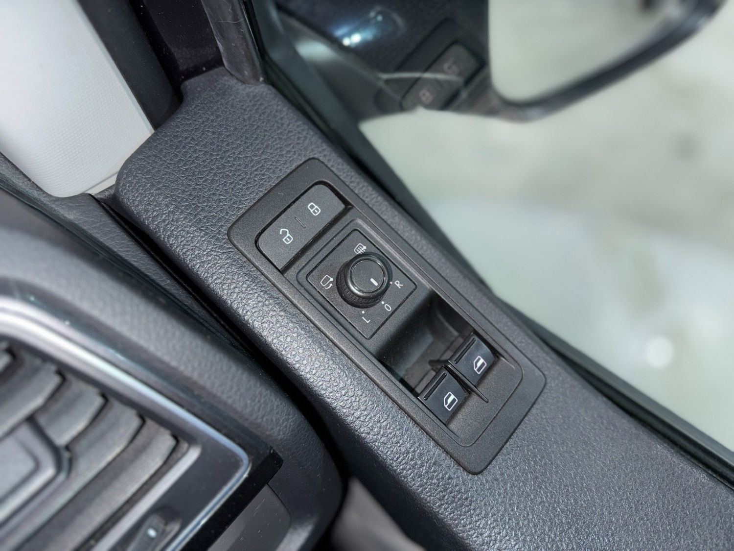 Used Volkswagen Transporter 2018 for sale - 76885258: Photo 31