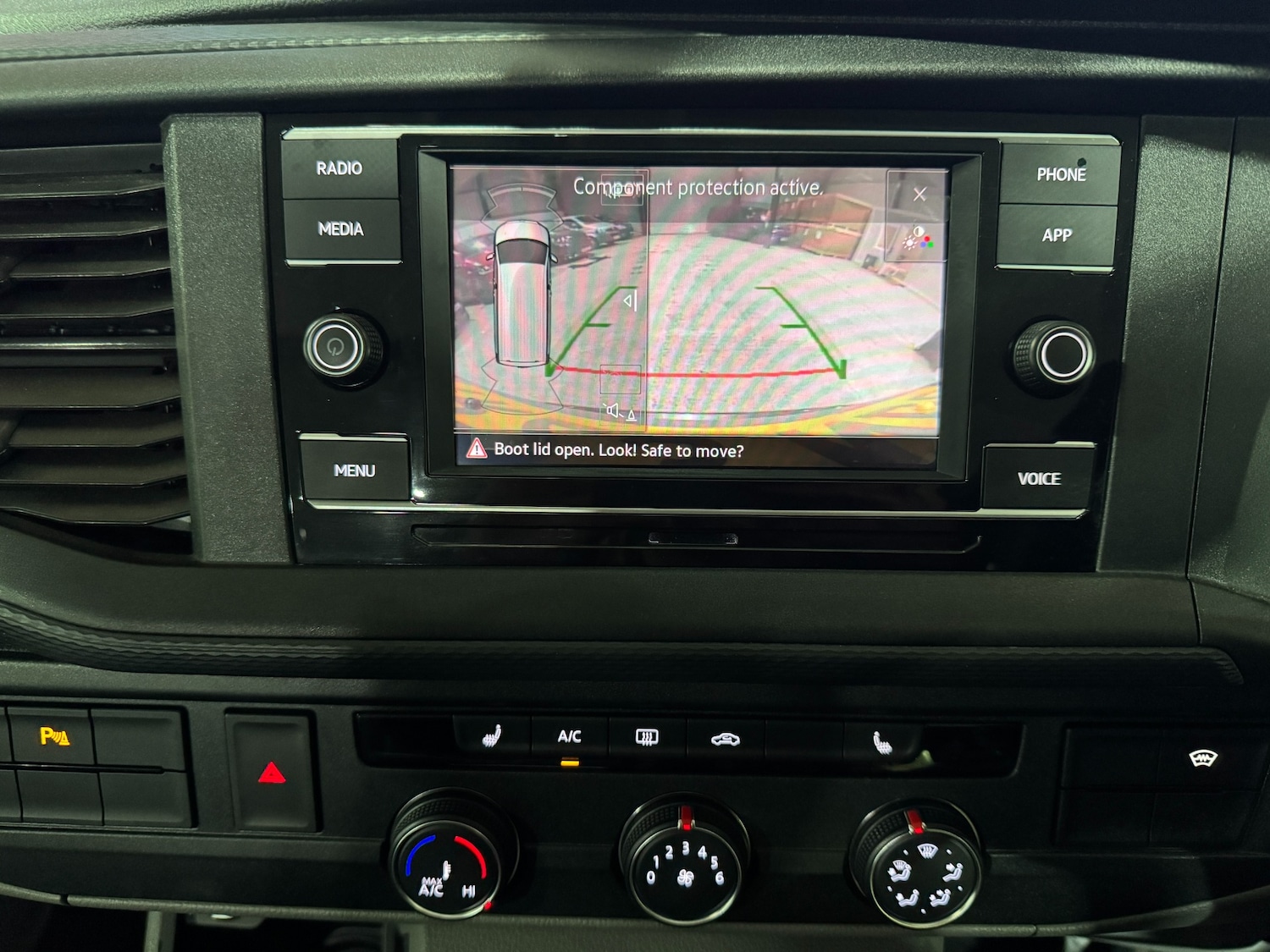 Used Volkswagen Transporter 2023 for sale - 77135720: Photo 21