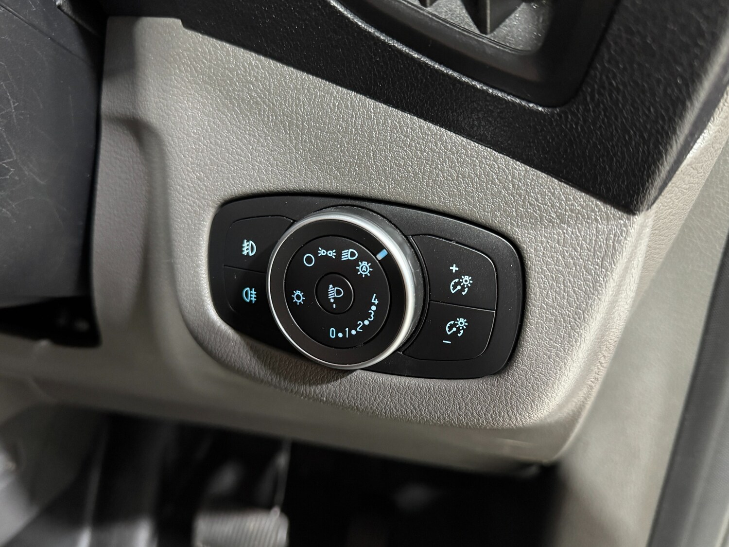 Used Ford Transit Connect 2019 for sale - 76302947: Photo 36