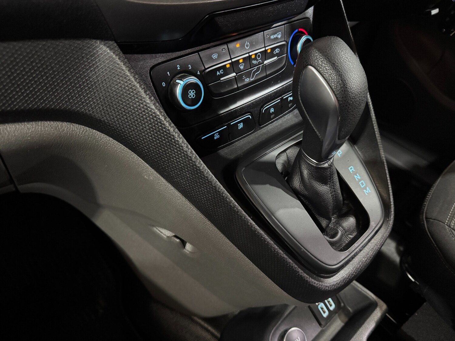 Used Ford Transit Connect 2019 for sale - 76302947: Photo 38