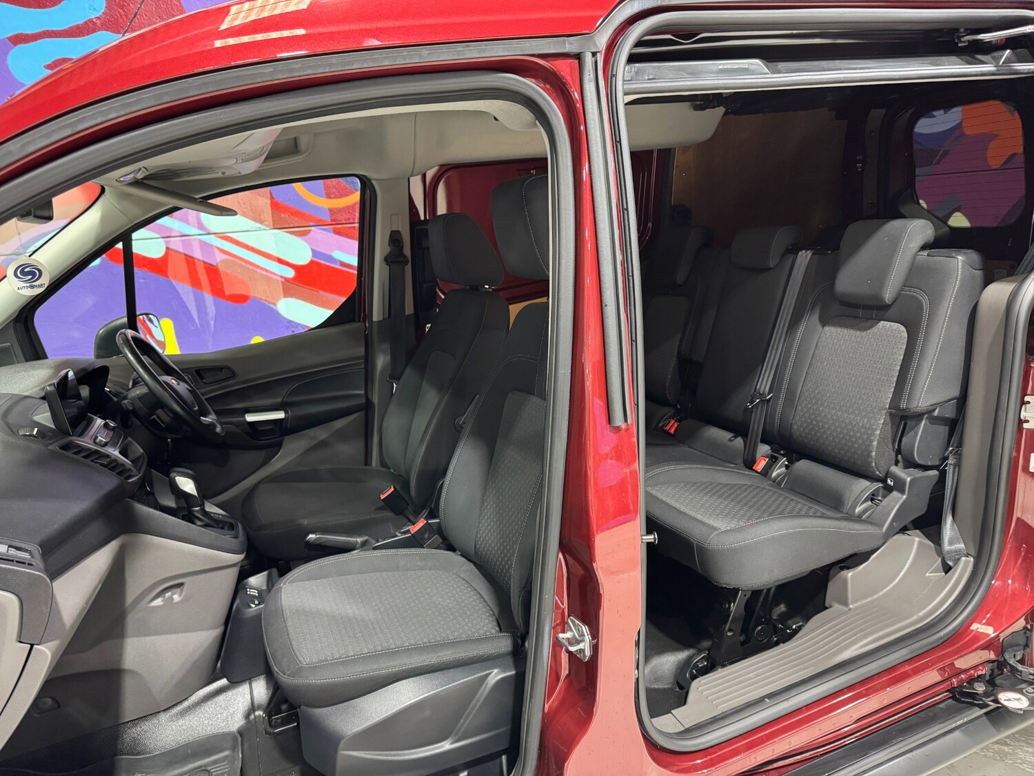 Used Ford Transit Connect 2019 for sale - 76302947: Photo 8