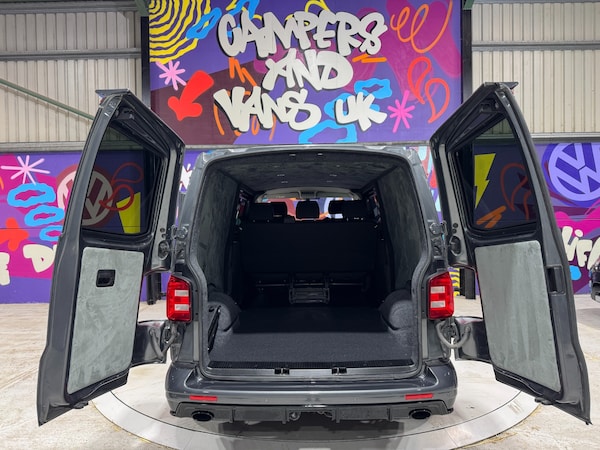 Used Volkswagen Transporter 2017 for sale - 76115243: Photo 23