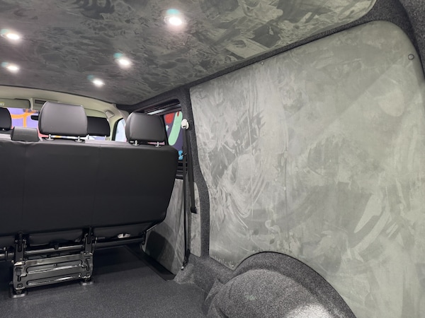 Used Volkswagen Transporter 2017 for sale - 76115243: Photo 25