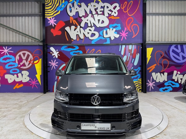 Used Volkswagen Transporter 2017 for sale - 76115243: Photo 2