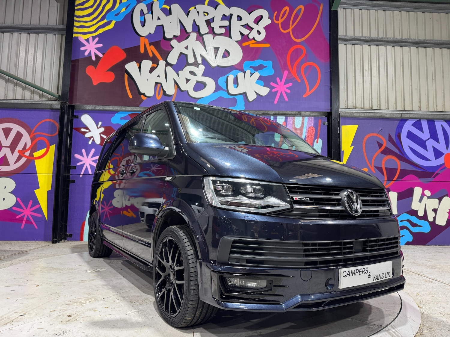 Used Volkswagen Transporter 2018 for sale - 77676858: Photo 2