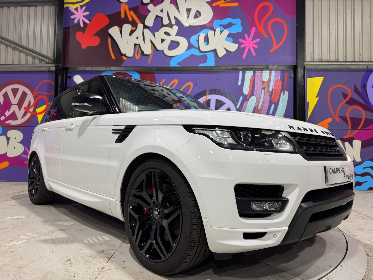Used Land Rover Range Rover Sport 2017 for sale - 76911301: Photo 2