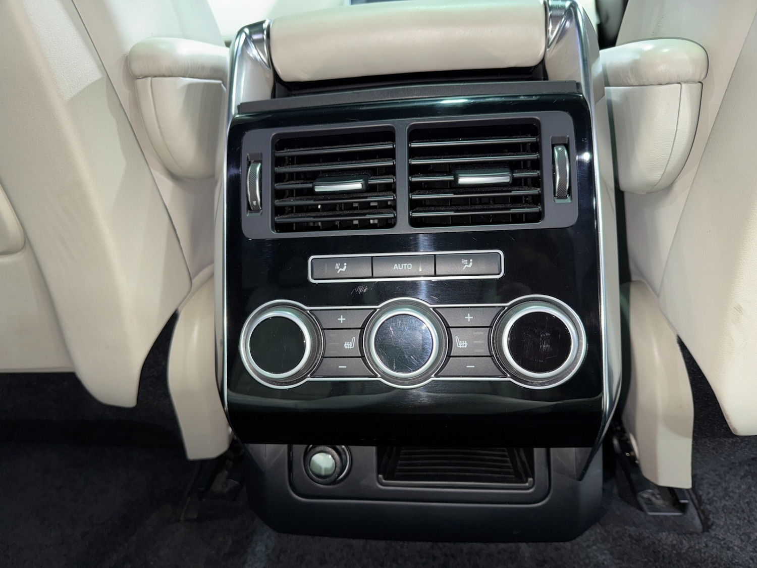 Used Land Rover Range Rover Sport 2017 for sale - 76911301: Photo 25